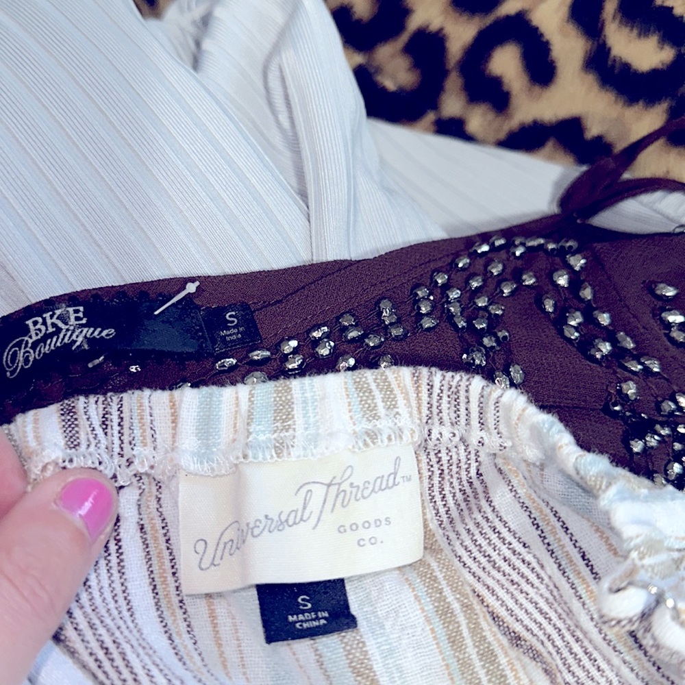 Universal Threads Romper
